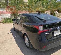 تۆیۆتا پریوس